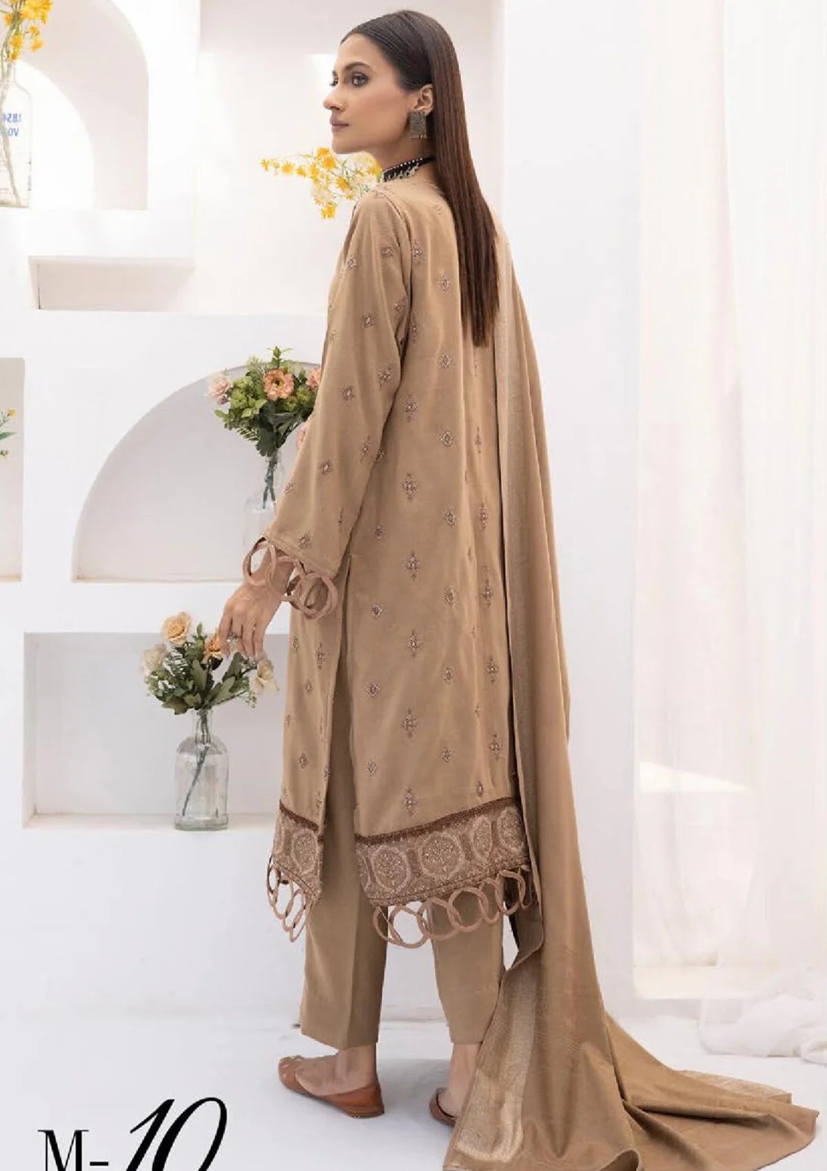 Khoobsurat Mehru Nisa Emb Peach Leather'23 M-10 - Mohsin Saeed Fabrics