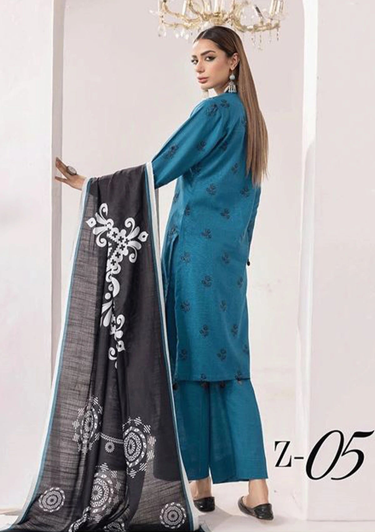 Khoobsurat Zaibunnisa Emb Khaddar'23 Z-05 - Mohsin Saeed Fabrics
