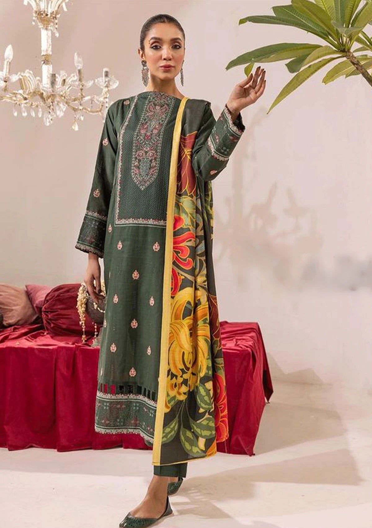 Khoobsurat Zaibunnisa Emb Khaddar'23 Z-06 - Mohsin Saeed Fabrics