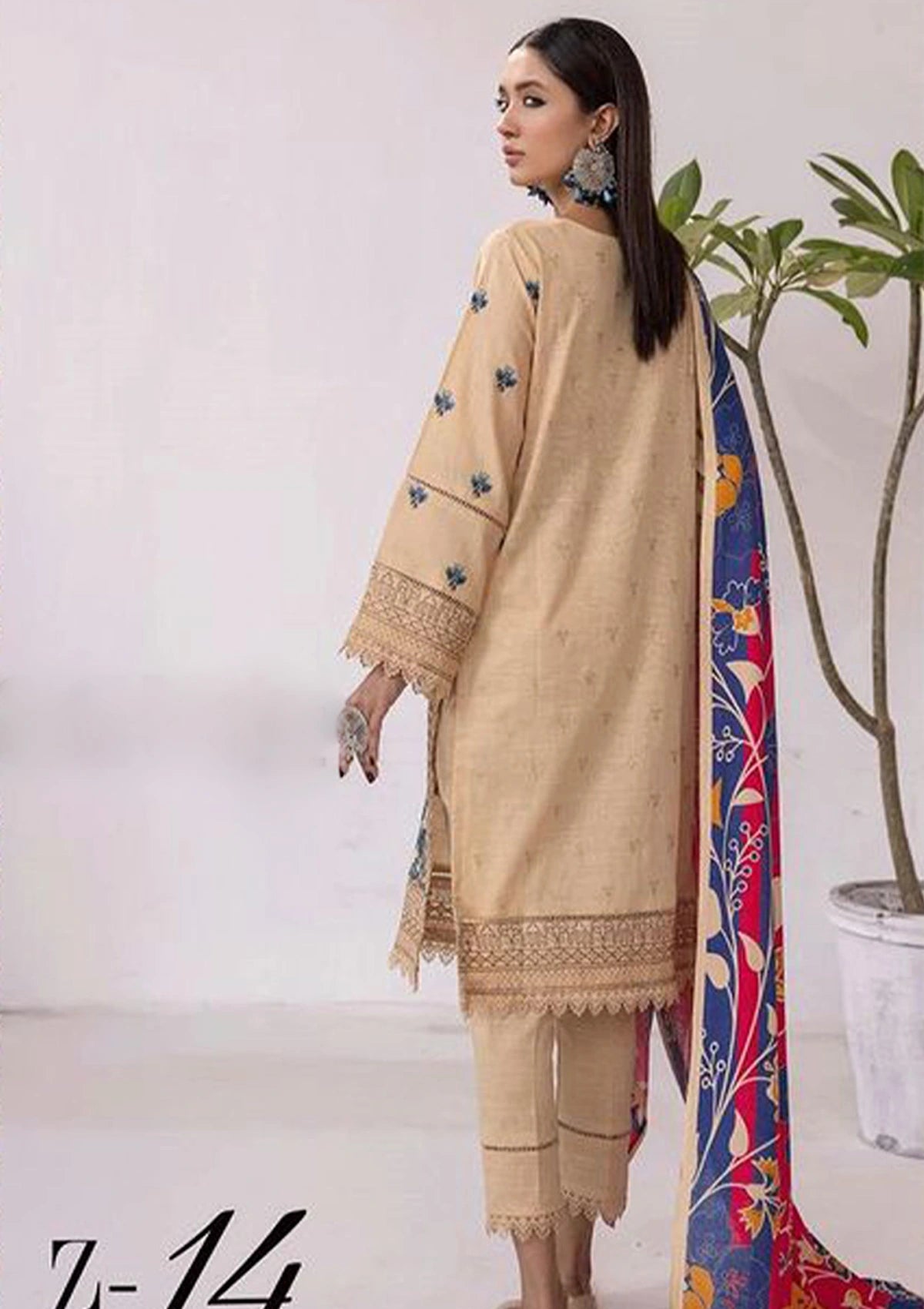 Khoobsurat Zaibunnisa Emb Khaddar'23 Z-14 - Mohsin Saeed Fabrics