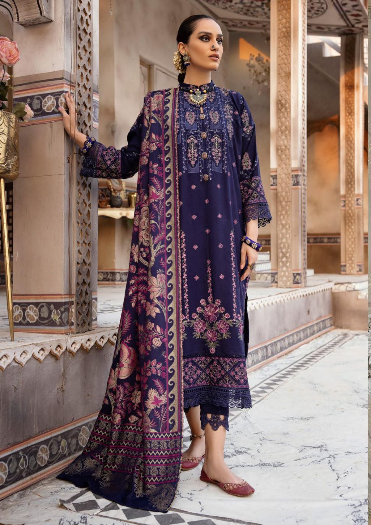 Khoobsurat Signature Karandi'22 S-04 - Mohsin Saeed Fabrics