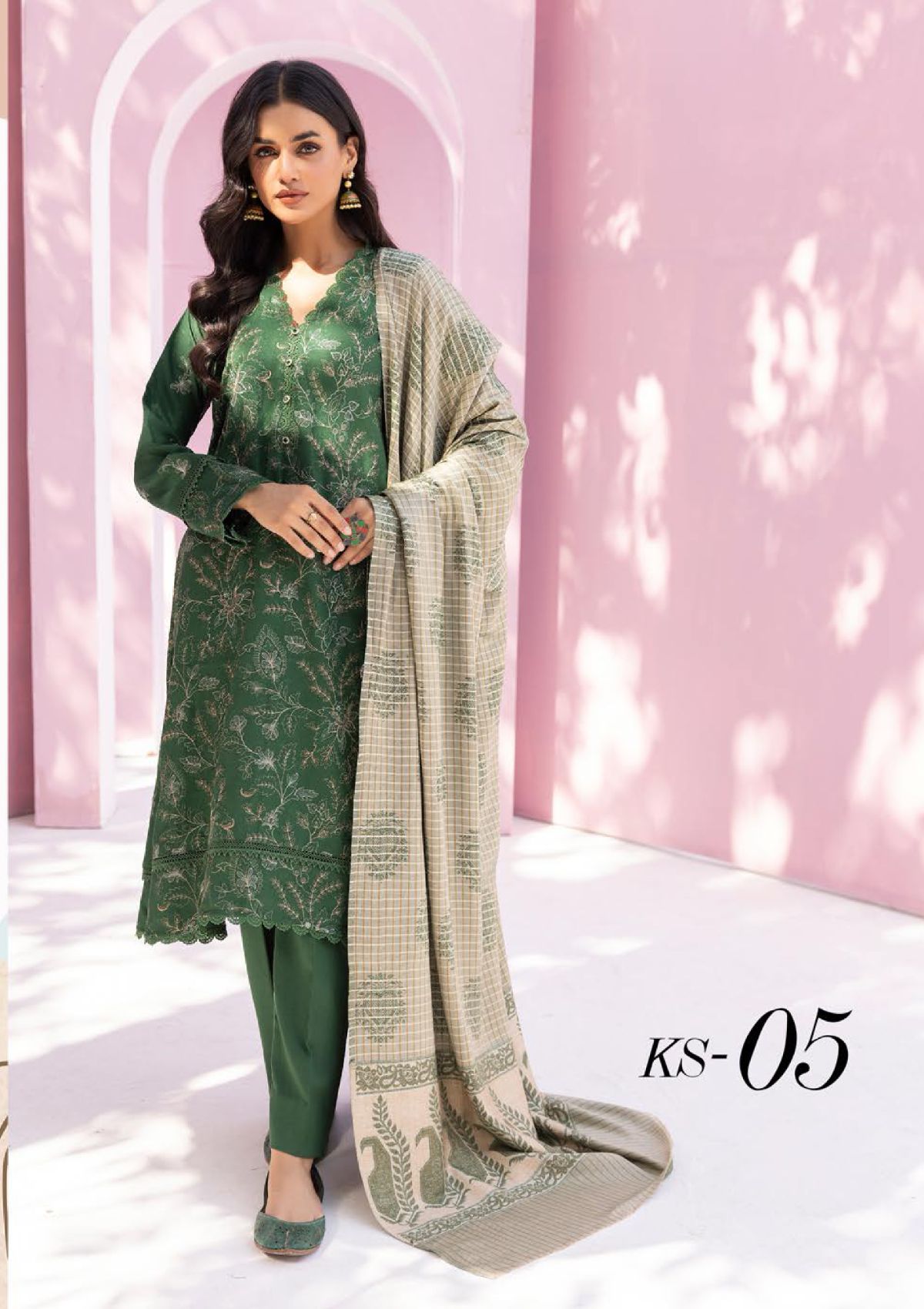 Khoobsurat Swati Wool Shawl'23 KS-05 - Mohsin Saeed Fabrics
