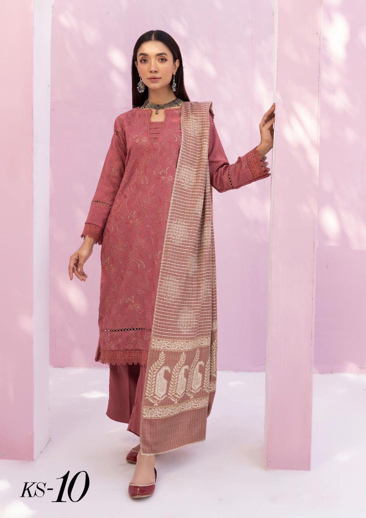Khoobsurat Swati Wool Shawl'23 KS-10 - Mohsin Saeed Fabrics