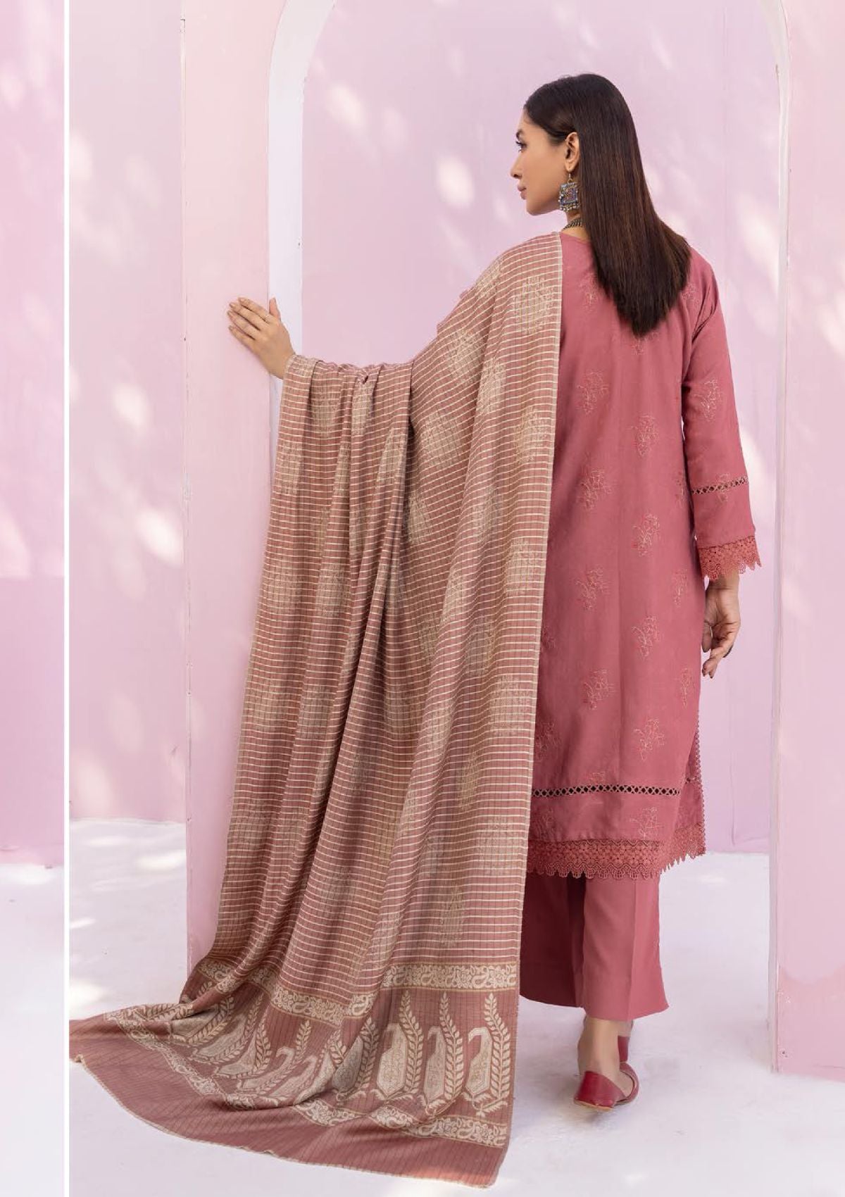 Khoobsurat Swati Wool Shawl'23 KS-10 - Mohsin Saeed Fabrics