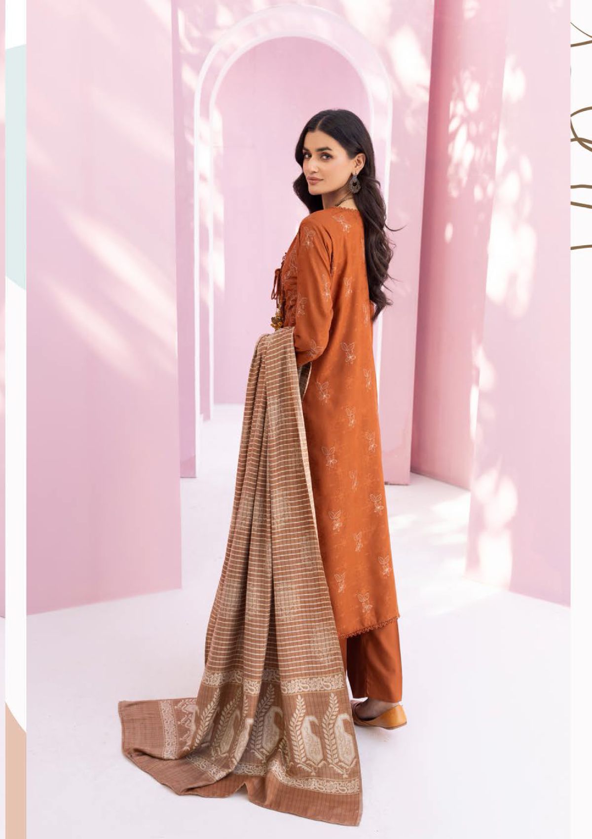 Khoobsurat Swati Wool Shawl'23 KS-12 - Mohsin Saeed Fabrics