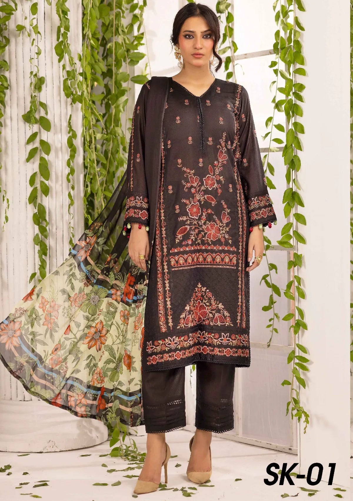 Khoobsurat Signature Karandi'25 SK-01