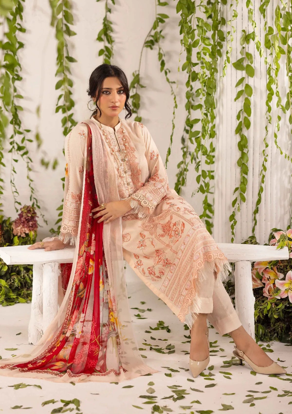 Khoobsurat Signature Karandi'25 SK-02