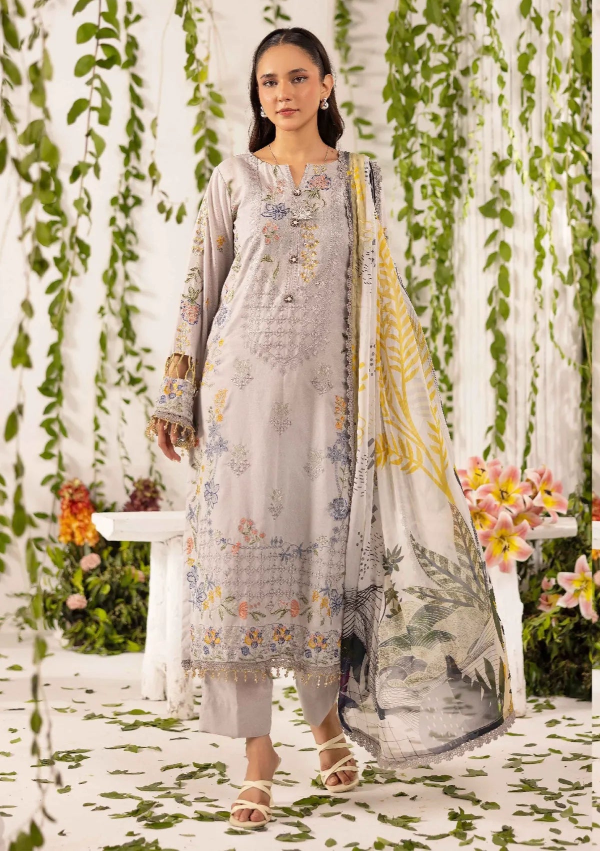 Khoobsurat Signature Karandi'25 SK-08