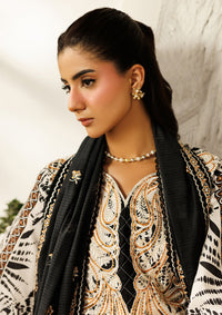 Mahnur Leila Lawn'26 L-08