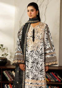 Mahnur Leila Lawn'26 L-08