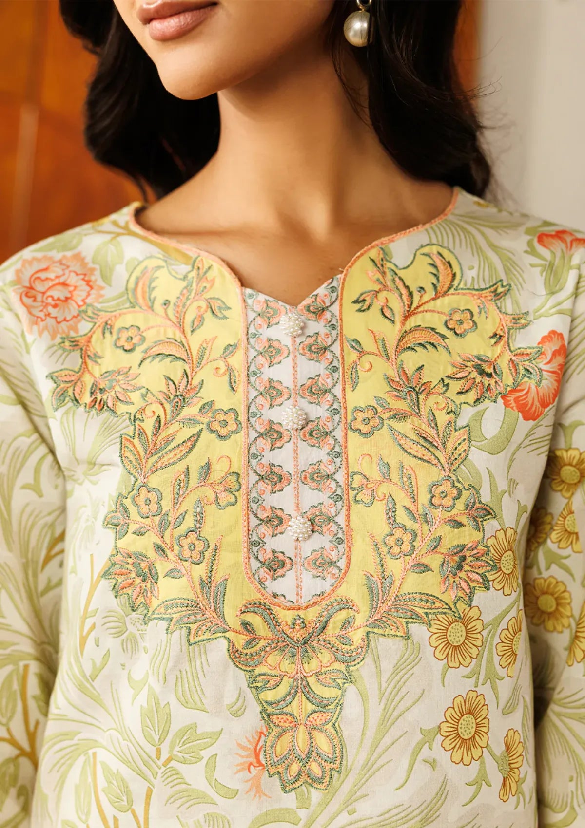Mahnur Leila Lawn'26 L-11