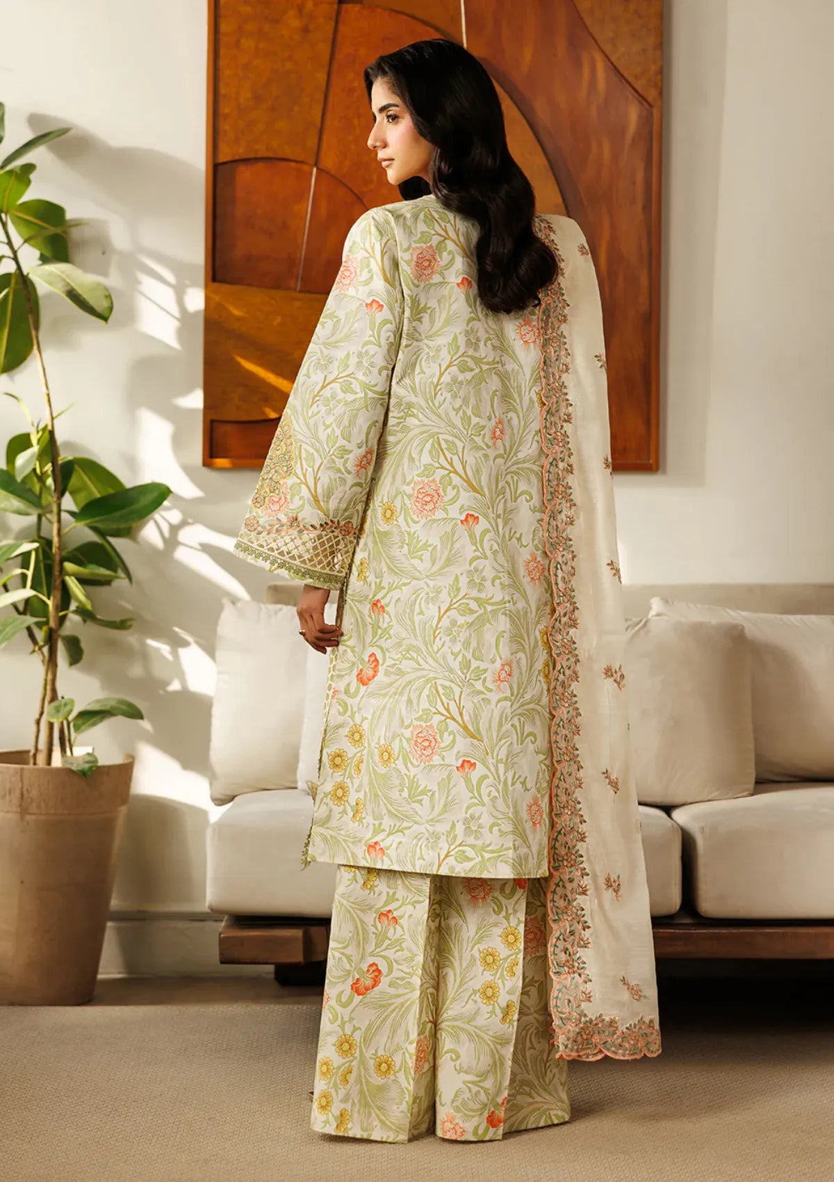 Mahnur Leila Lawn'26 L-11