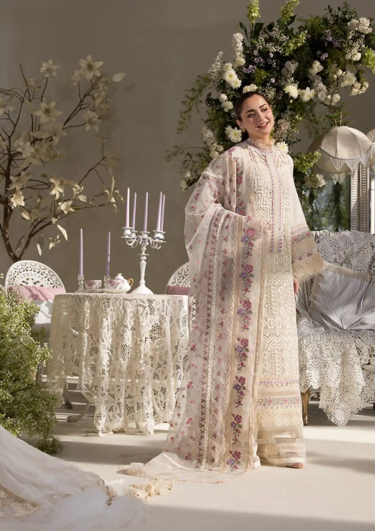 mohsin-saeed-fabrics-is-selling-online-and-in stores-Luxury-daily-wear-wedding-wear-formal-wear-in-budgeted-price-This-product-is-from-sobia-nazir-luxury-lawn25-d-11b-is-available-on-Mohsin-saeed-fabrics-website.