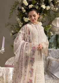 mohsin-saeed-fabrics-is-selling-online-and-in stores-Luxury-daily-wear-wedding-wear-formal-wear-in-budgeted-price-This-product-is-from-sobia-nazir-luxury-lawn25-d-11b-is-available-on-Mohsin-saeed-fabrics-website.