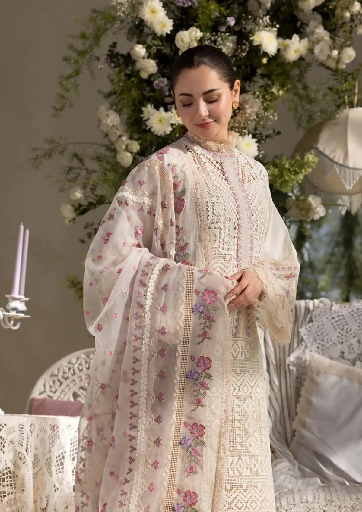 mohsin-saeed-fabrics-is-selling-online-and-in stores-Luxury-daily-wear-wedding-wear-formal-wear-in-budgeted-price-This-product-is-from-sobia-nazir-luxury-lawn25-d-11b-is-available-on-Mohsin-saeed-fabrics-website.