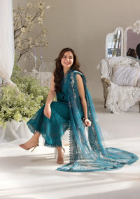mohsin-saeed-fabrics-is-selling-online-and-in stores-Luxury-daily-wear-wedding-wear-formal-wear-in-budgeted-price-This-product-is-from-sobia-nazir-luxury-lawn25-d-2a-is-available-on-Mohsin-saeed-fabrics-website.