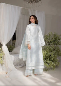 mohsin-saeed-fabrics-is-selling-online-and-in stores-Luxury-daily-wear-wedding-wear-formal-wear-in-budgeted-price-This-product-is-from-sobia-nazir-luxury-lawn25-d-7a-is-available-on-Mohsin-saeed-fabrics-website.