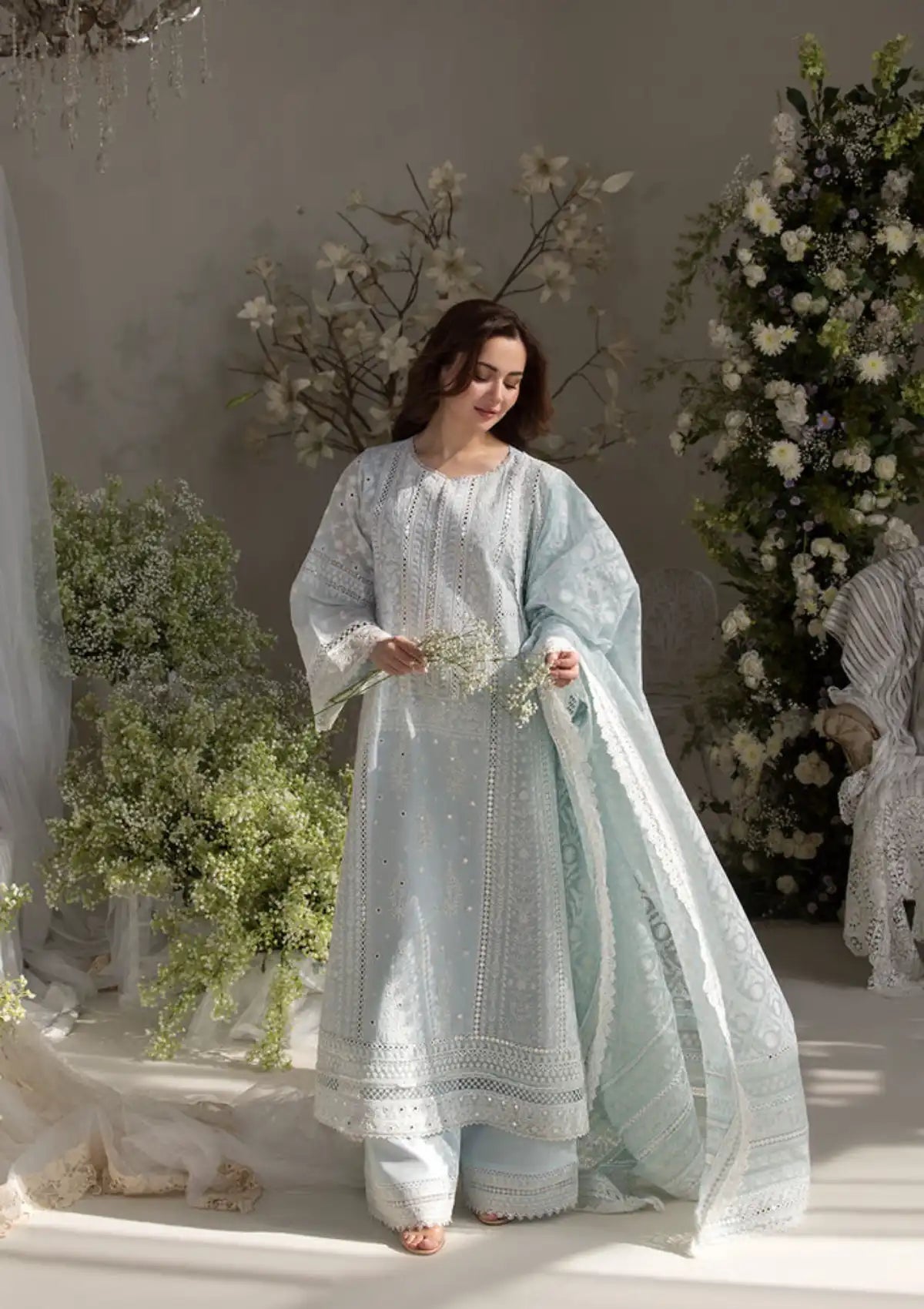 mohsin-saeed-fabrics-is-selling-online-and-in stores-Luxury-daily-wear-wedding-wear-formal-wear-in-budgeted-price-This-product-is-from-sobia-nazir-luxury-lawn25-d-7a-is-available-on-Mohsin-saeed-fabrics-website.