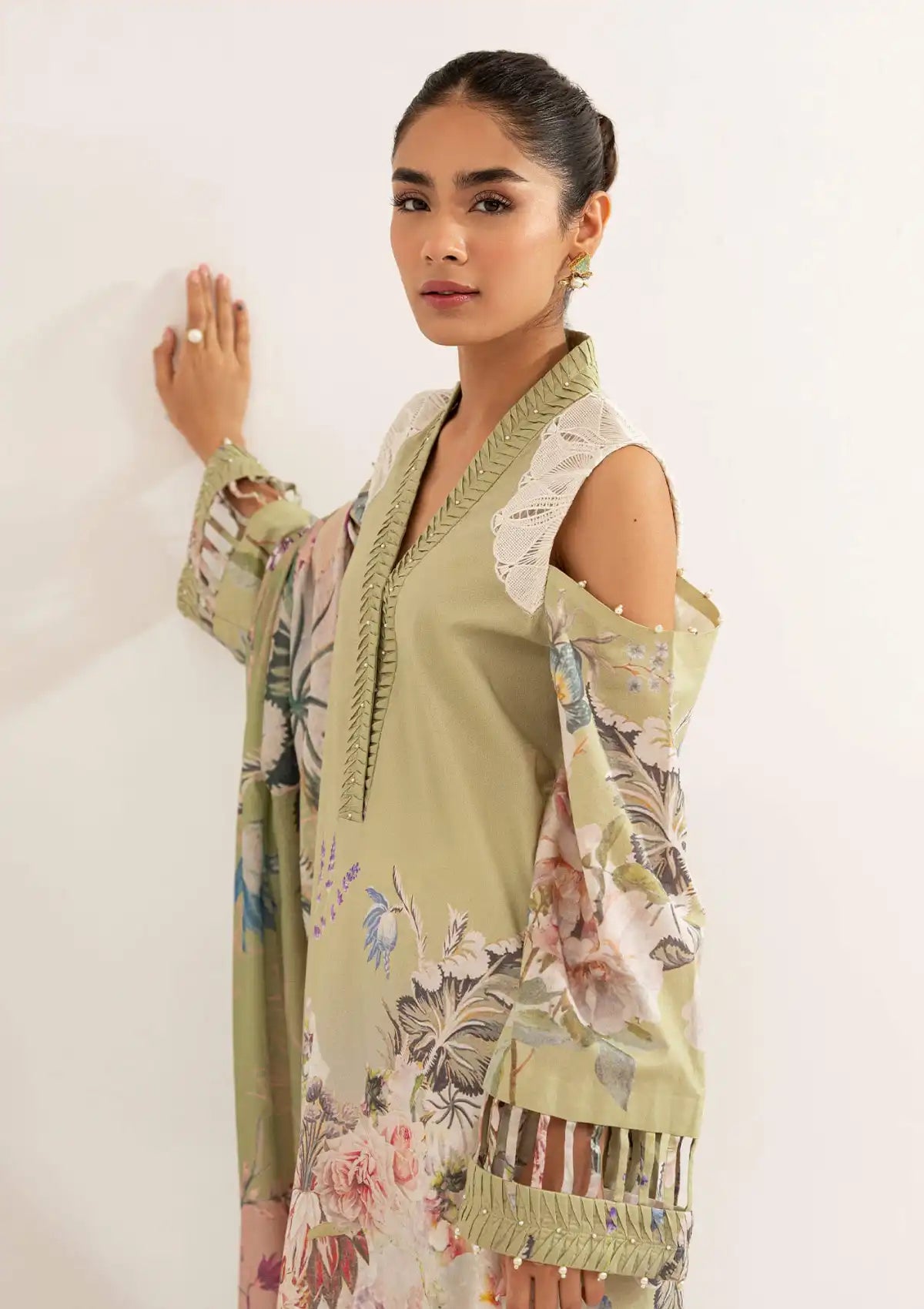Asifa & Nabeel Leia Summer'23 LL-19 ALTAIR - Mohsin Saeed Fabrics