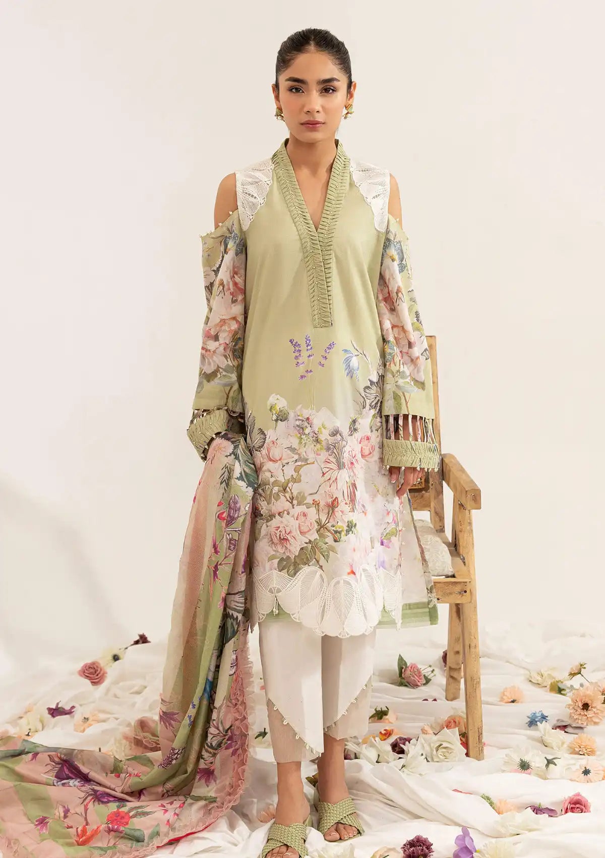 Asifa & Nabeel Leia Summer'23 LL-19 ALTAIR - Mohsin Saeed Fabrics