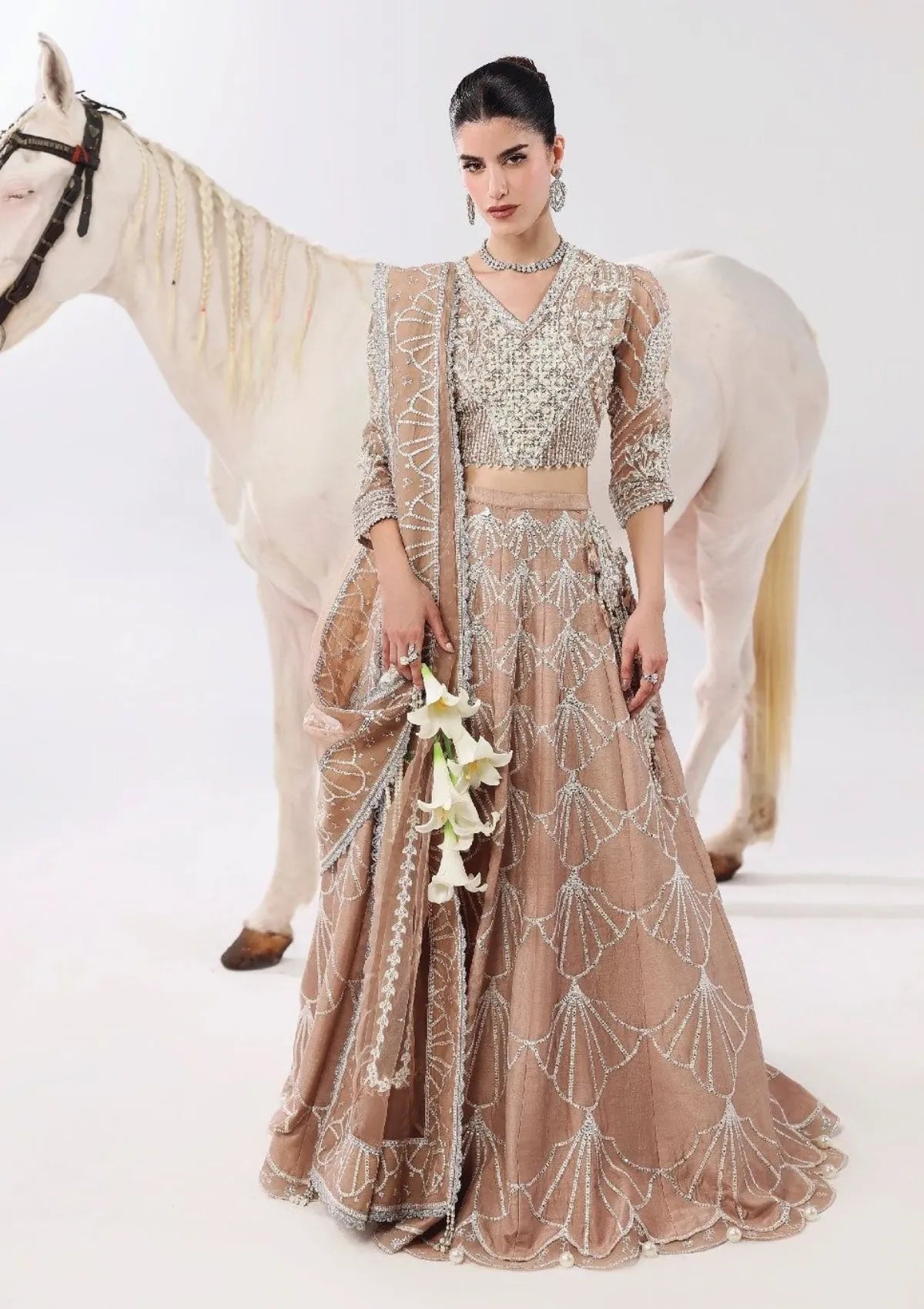 Sardinia L'amore Luxury Handwork Edit'25 D-06 Silk Whisper