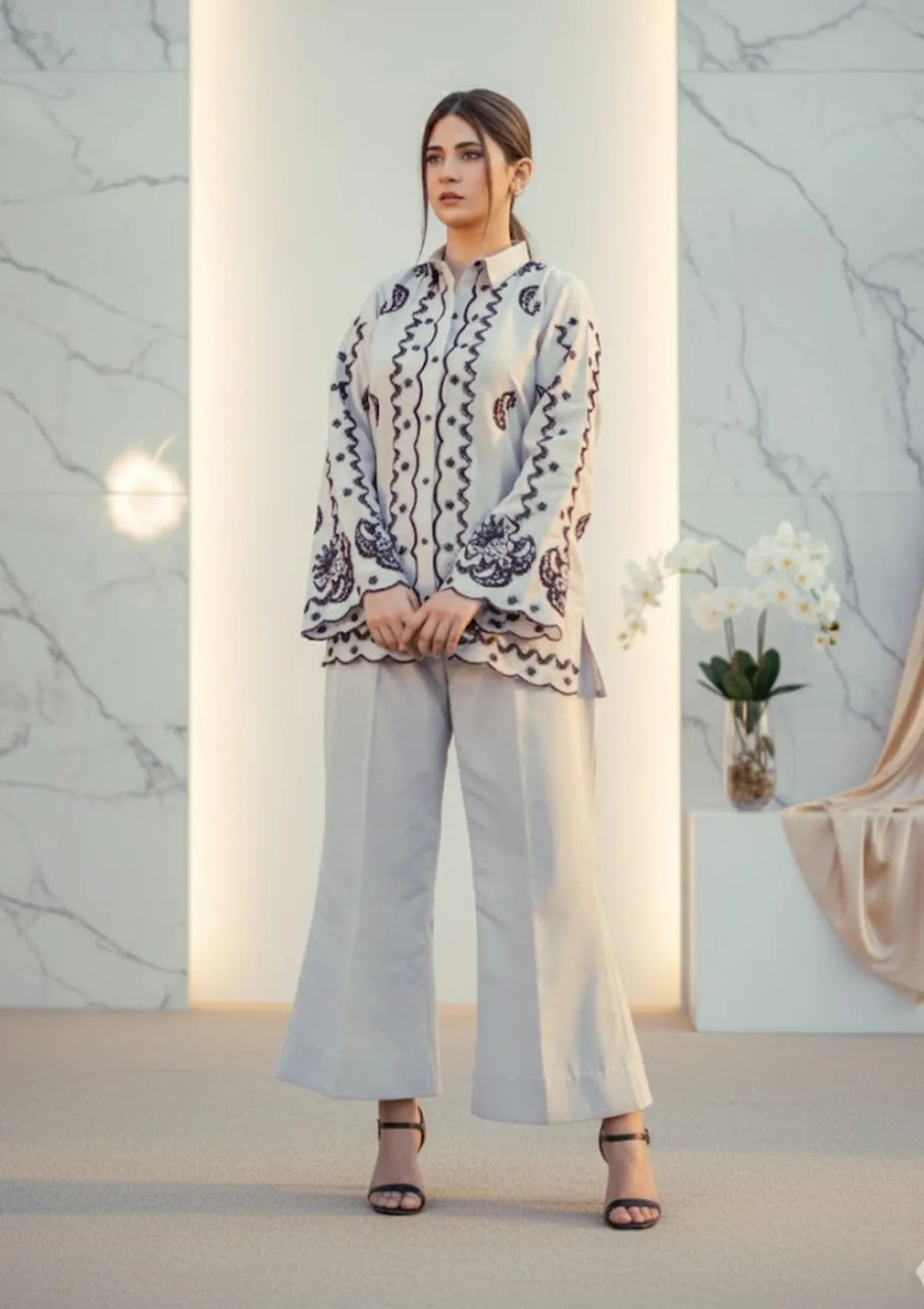 Sidra Fahad Westren'25 SF-300 Light Gray