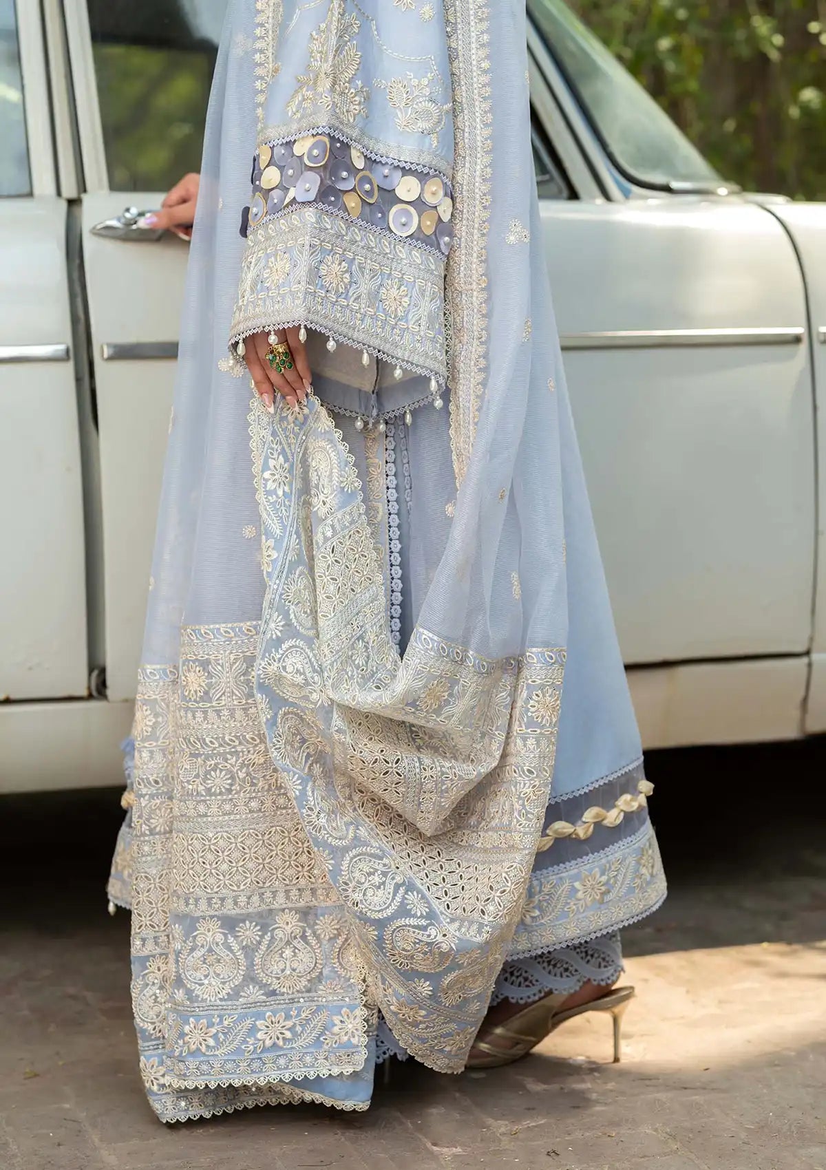 mohsin-saeed-fabrics-designer-daily-wear-formal-and-wedding-suits-within-budget-This-product-is-from-maryam-hussain-luxury-lawn-vol-225-d-06-badal-is-available-on-Mohsin-saeed-fabrics-website.