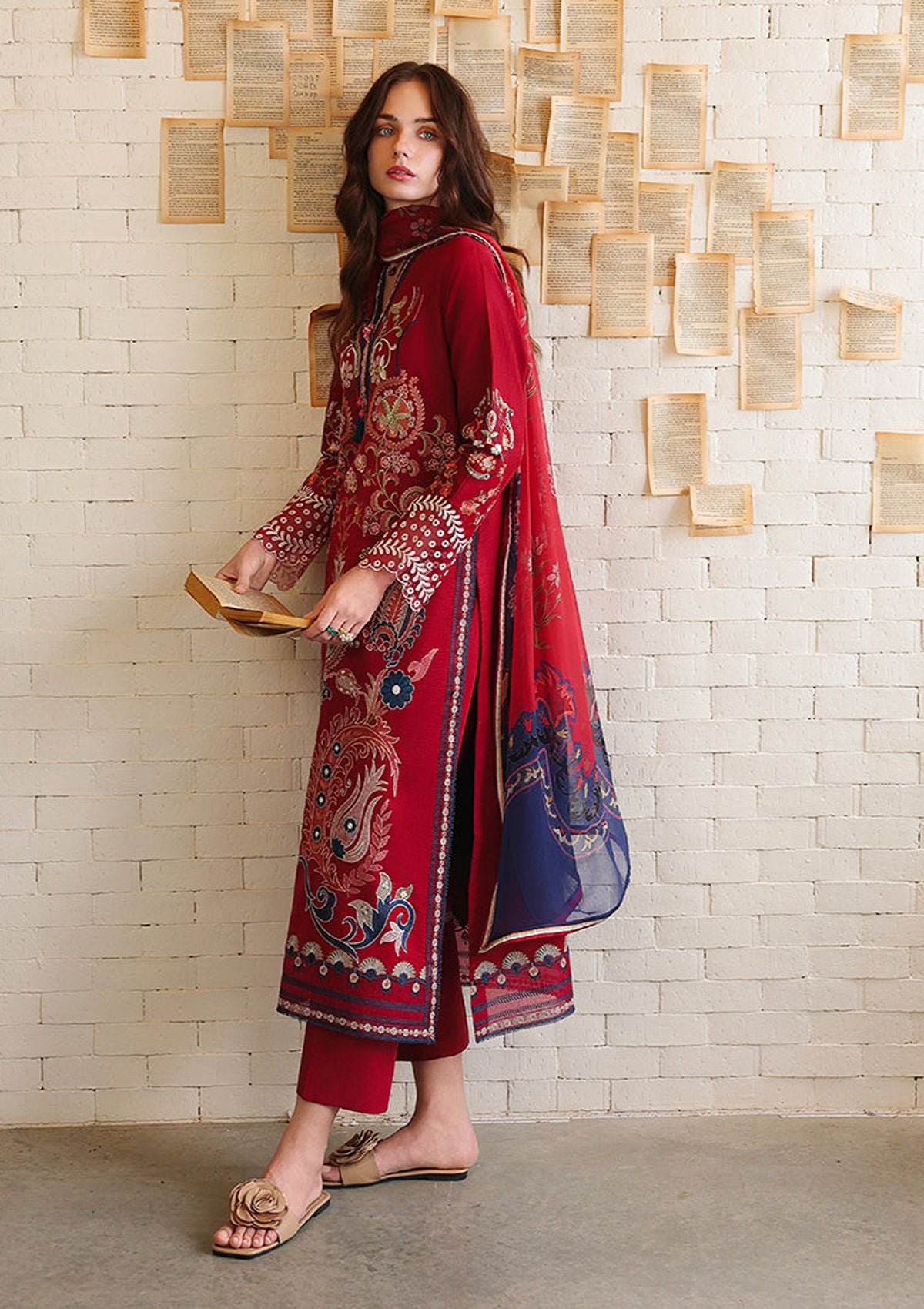 Mushq Hemline The Secret Garden Lawn'26 D-02 Luma Bloom