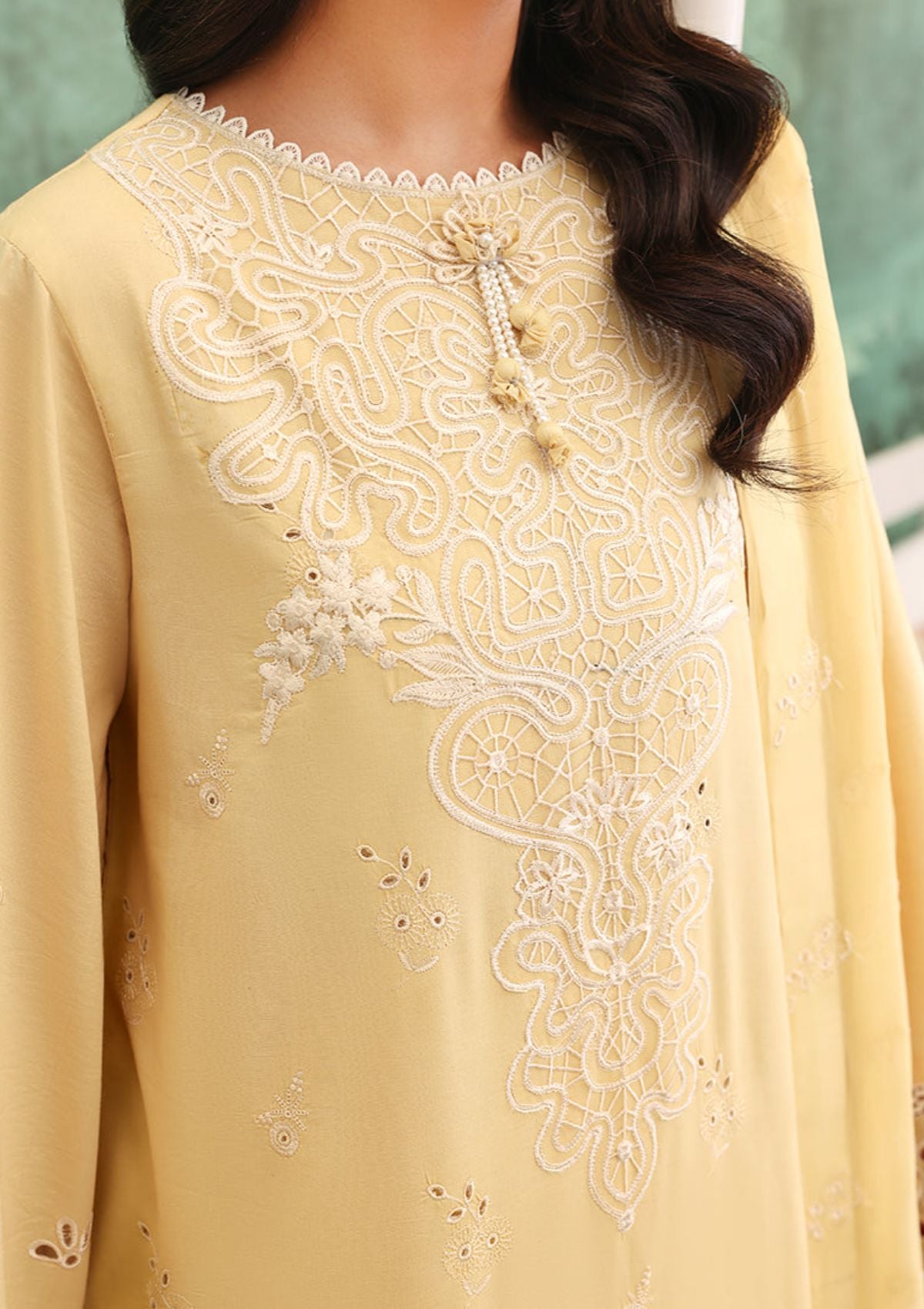 Roheenaz Veil Of Summer'26 D-02 Lumiere Yellow
