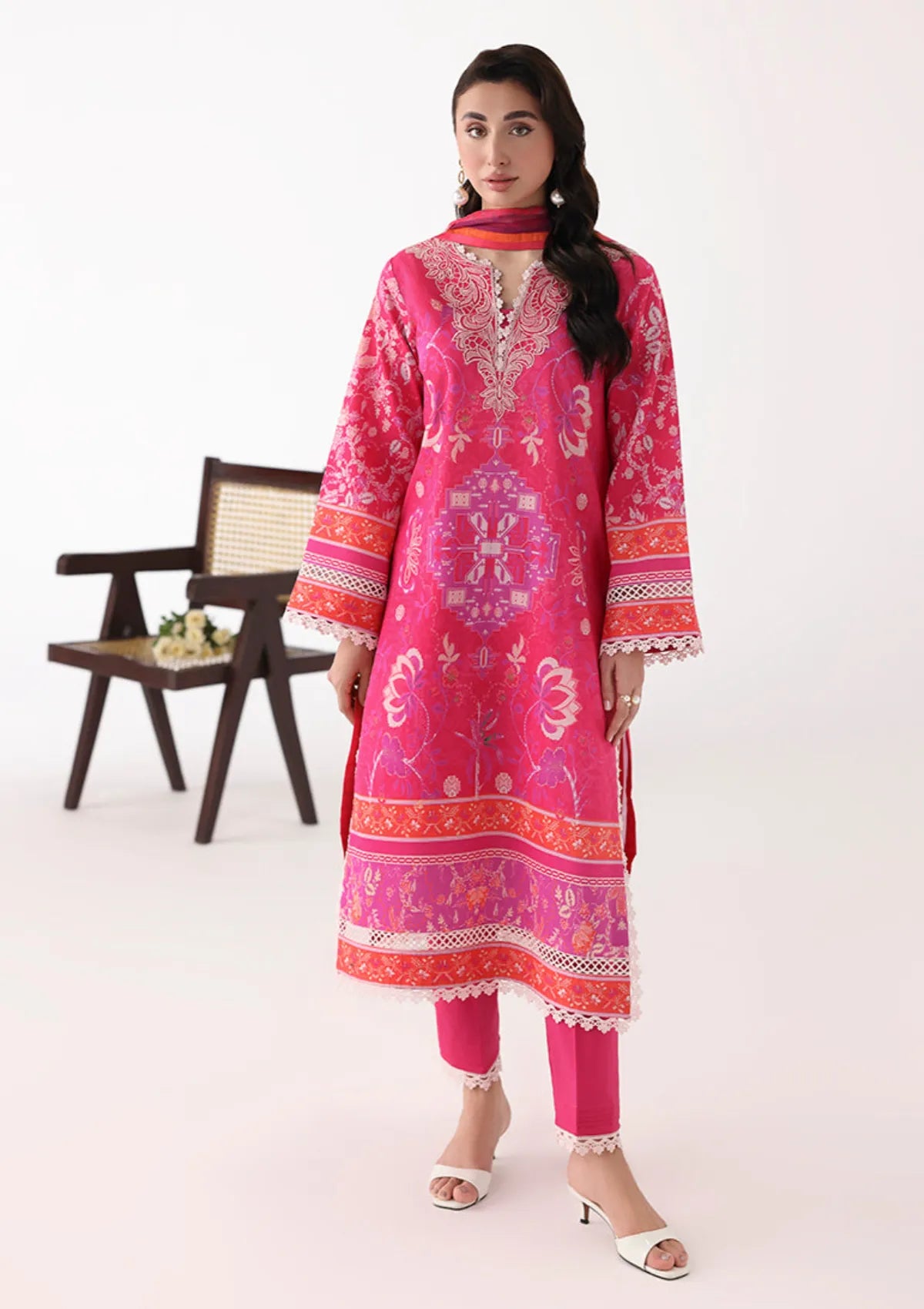 Roheenaz Rosette Lawn'26 D-68A Lumina