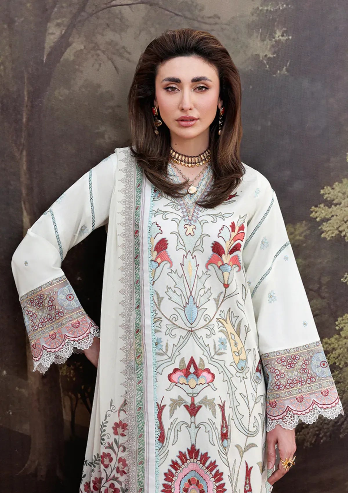 Roheenaz Floral Reveire Luxury Lawn'26 RNZ-611 Lunar Glow