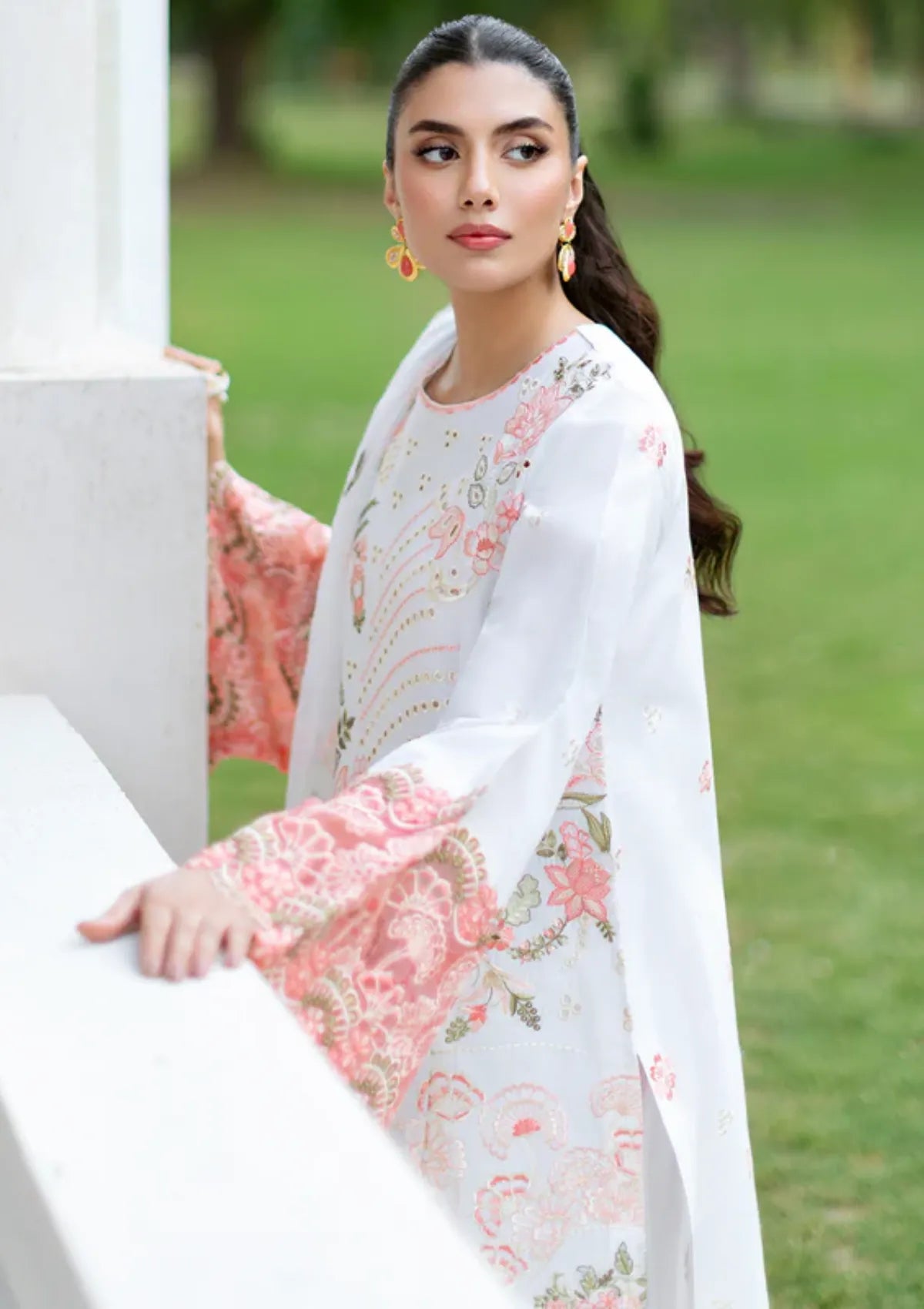 mohsin-saeed-fabrics-affordable-luxury-outfits-for-daily-formal-and-wedding-wear-This-product-is-from-mahnur-sophie-luxury-lawn25-d-08-lyra-is-available-on-Mohsin-saeed-fabrics-website.