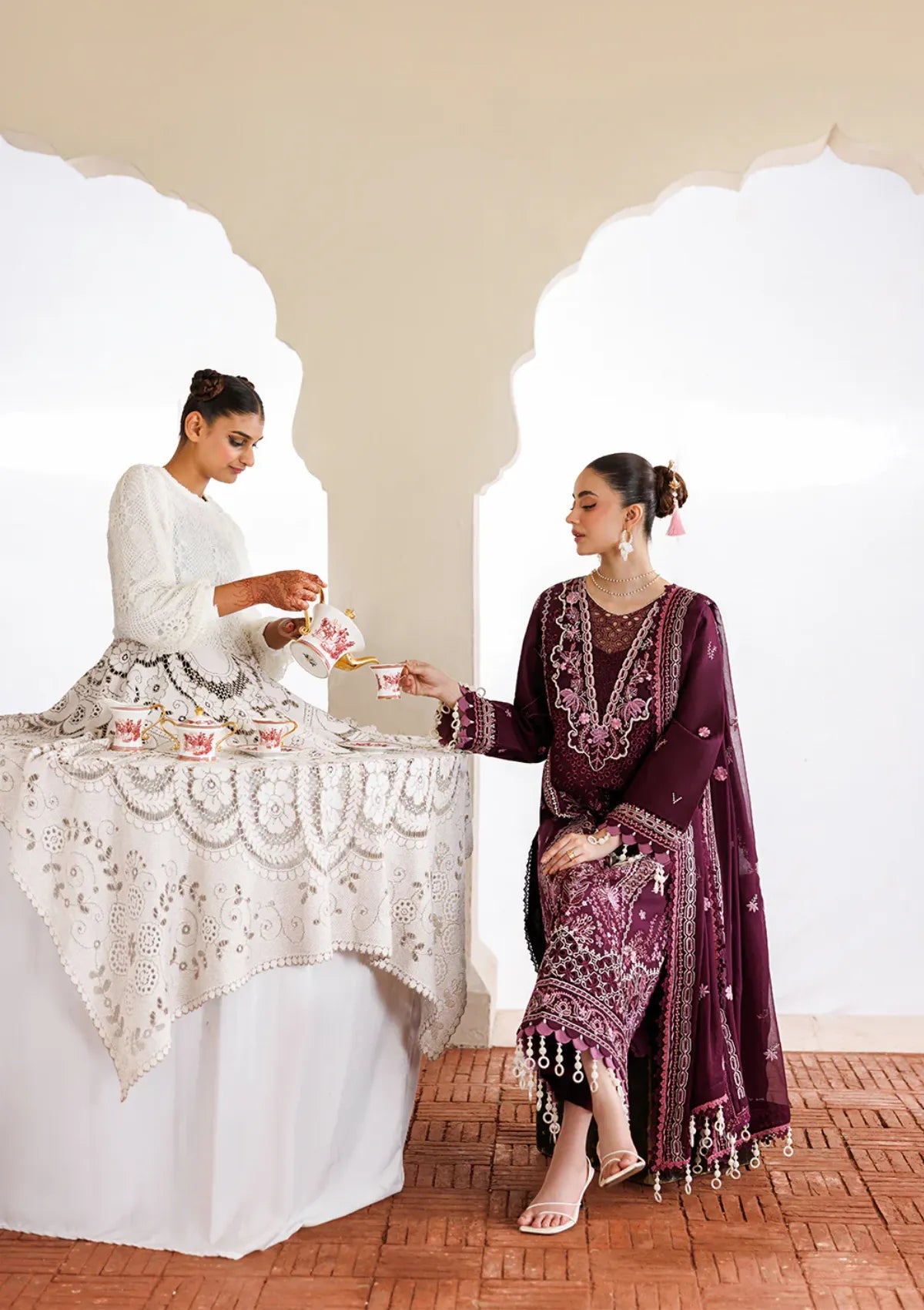 Mahnur Morbagh Luxury Lawn'26 M-02
