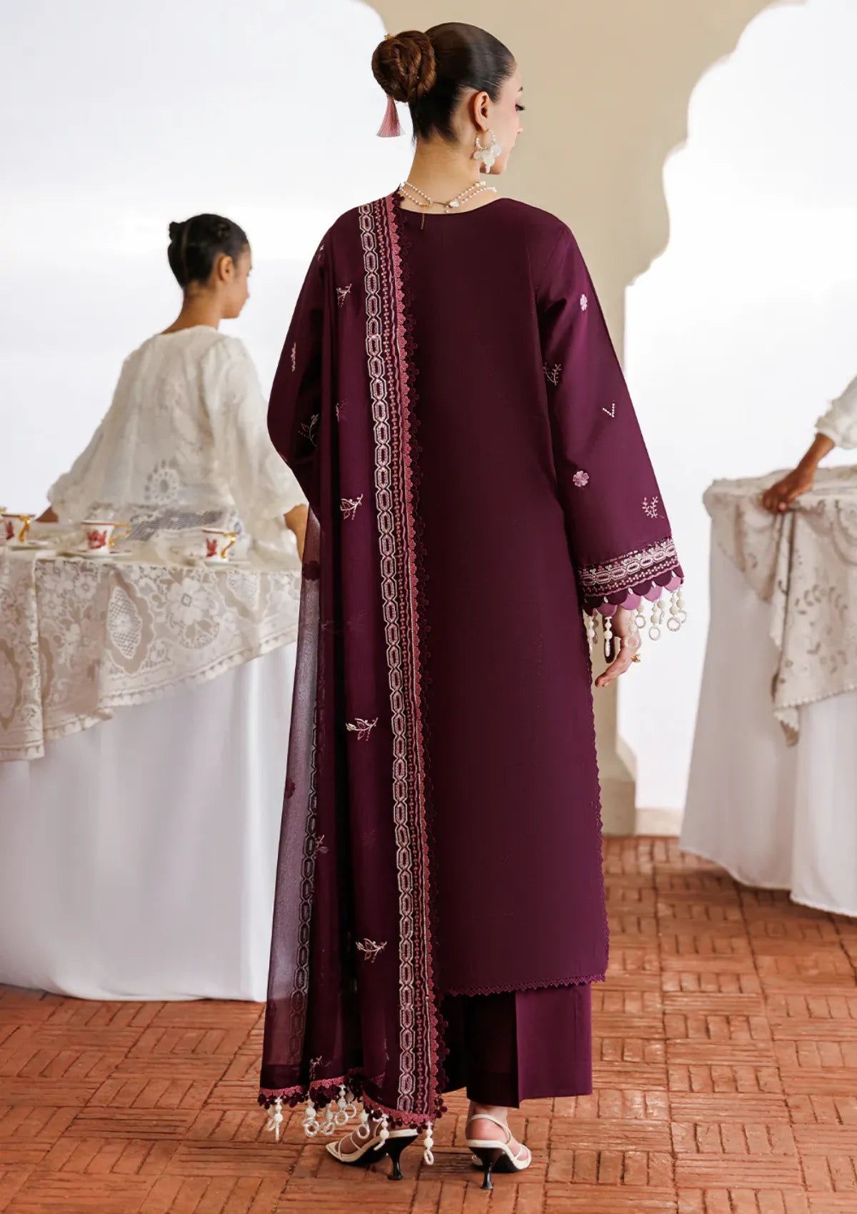 Mahnur Morbagh Luxury Lawn'26 M-02