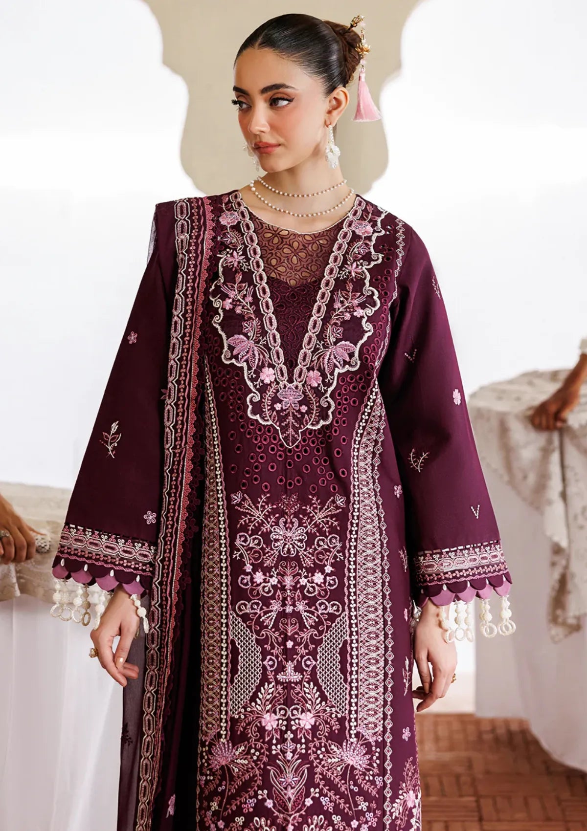 Mahnur Morbagh Luxury Lawn'26 M-02