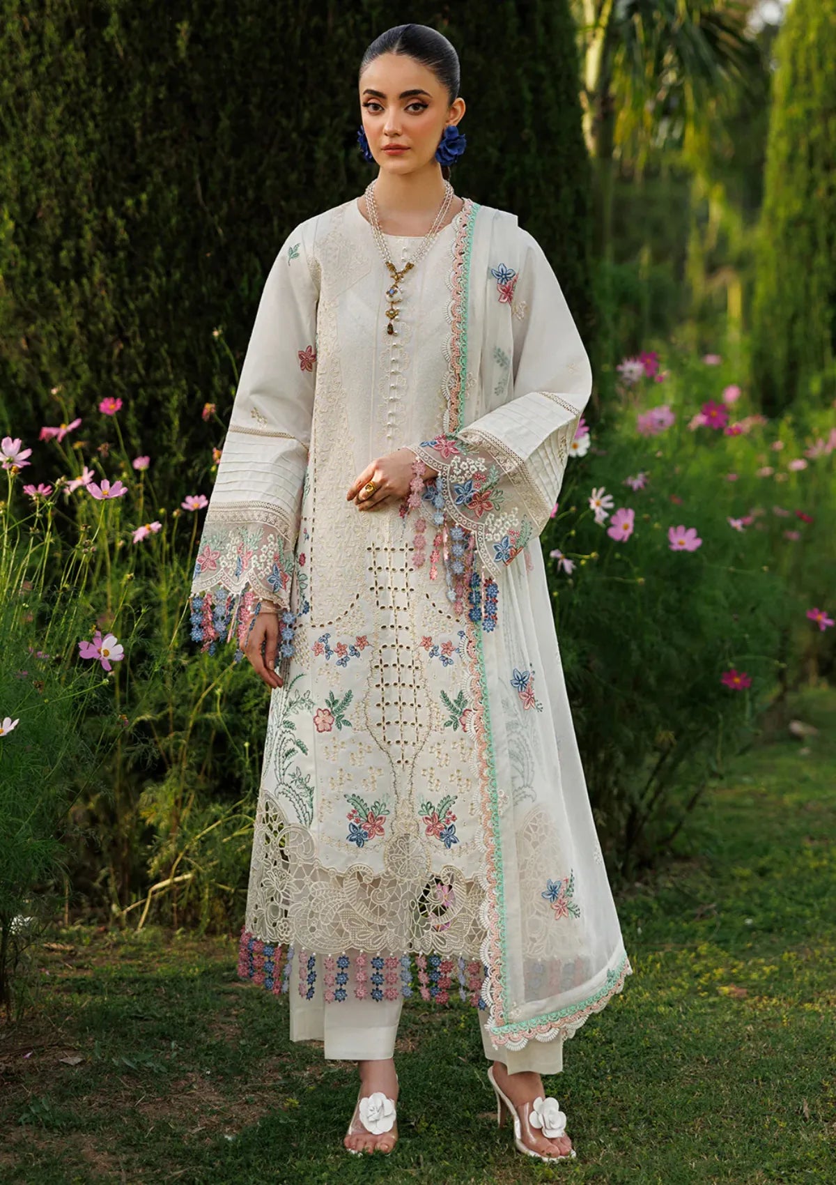 Mahnur Morbagh Luxury Lawn'26 M-03