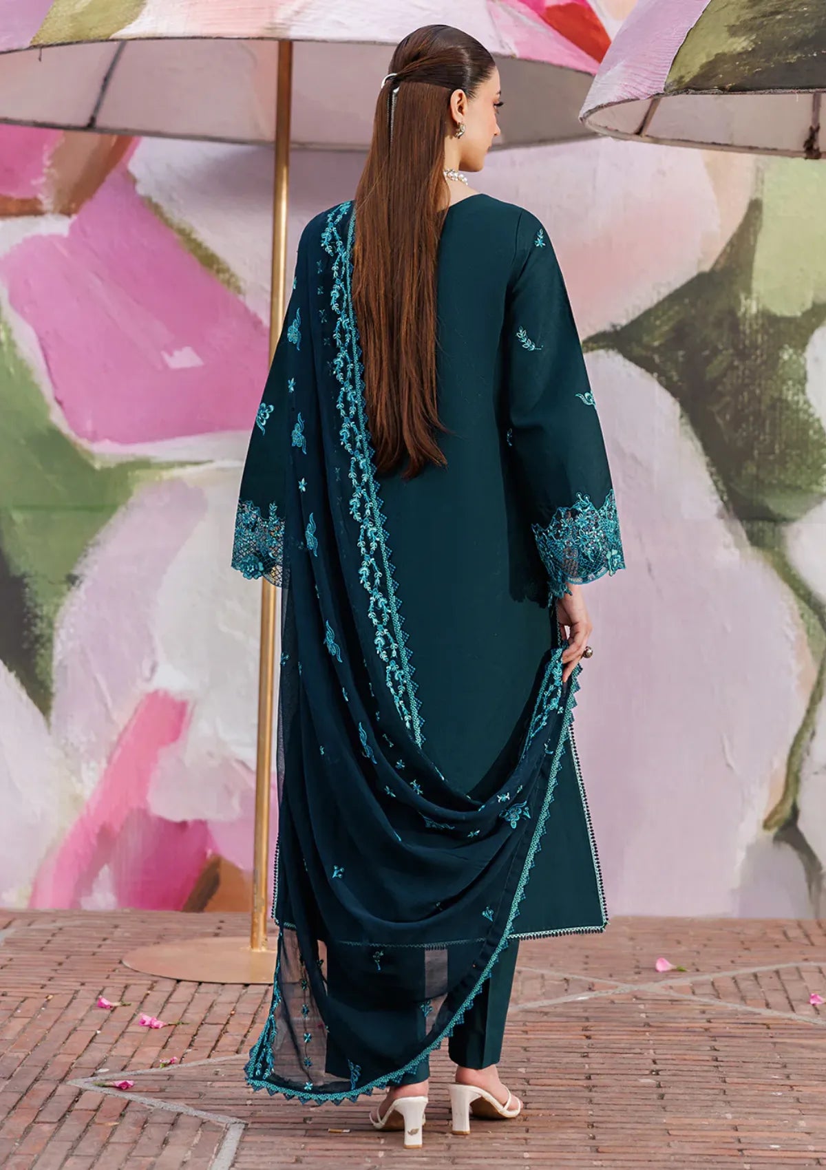 Mahnur Morbagh Luxury Lawn'26 M-04