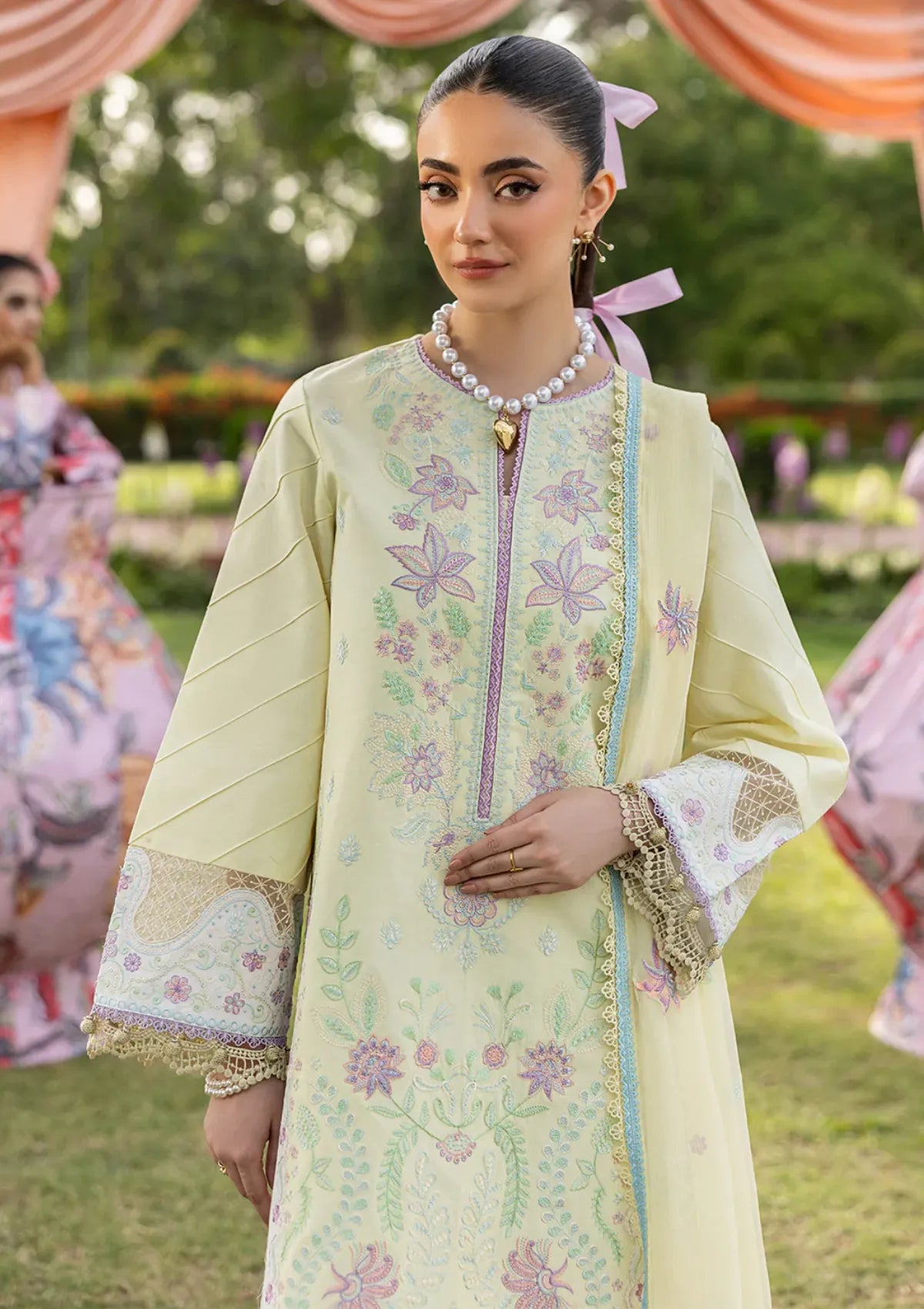 Mahnur Morbagh Luxury Lawn'26 M-12
