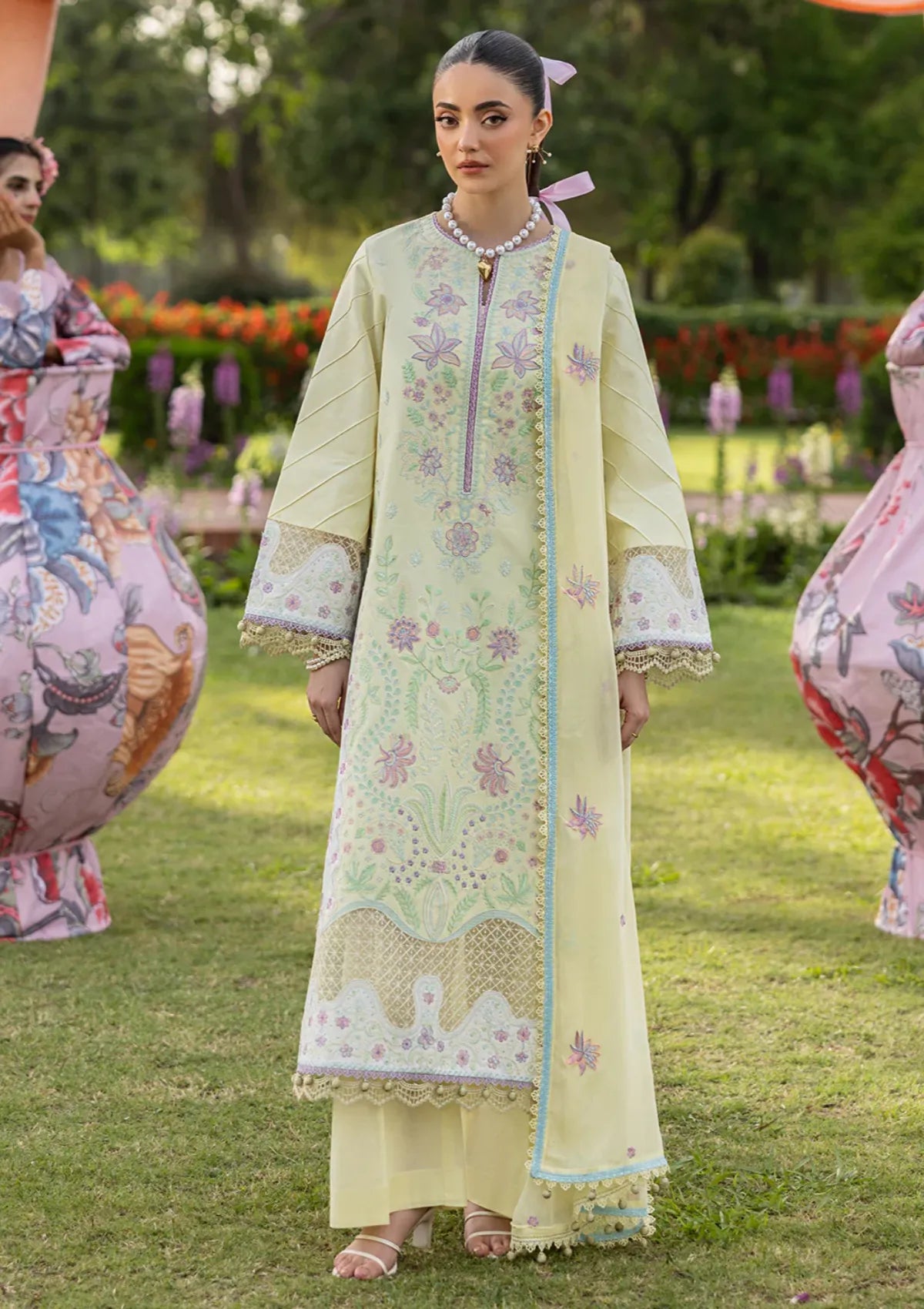 Mahnur Morbagh Luxury Lawn'26 M-12