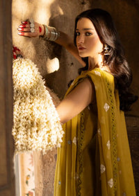 mohsin-saeed-fabrics-affordable-luxury-outfits-for-daily-formal-and-wedding-wear-This-product-is-from-parishay-mastani-luxury-lawn25-ma-03-is-available-on-Mohsin-saeed-fabrics-website.