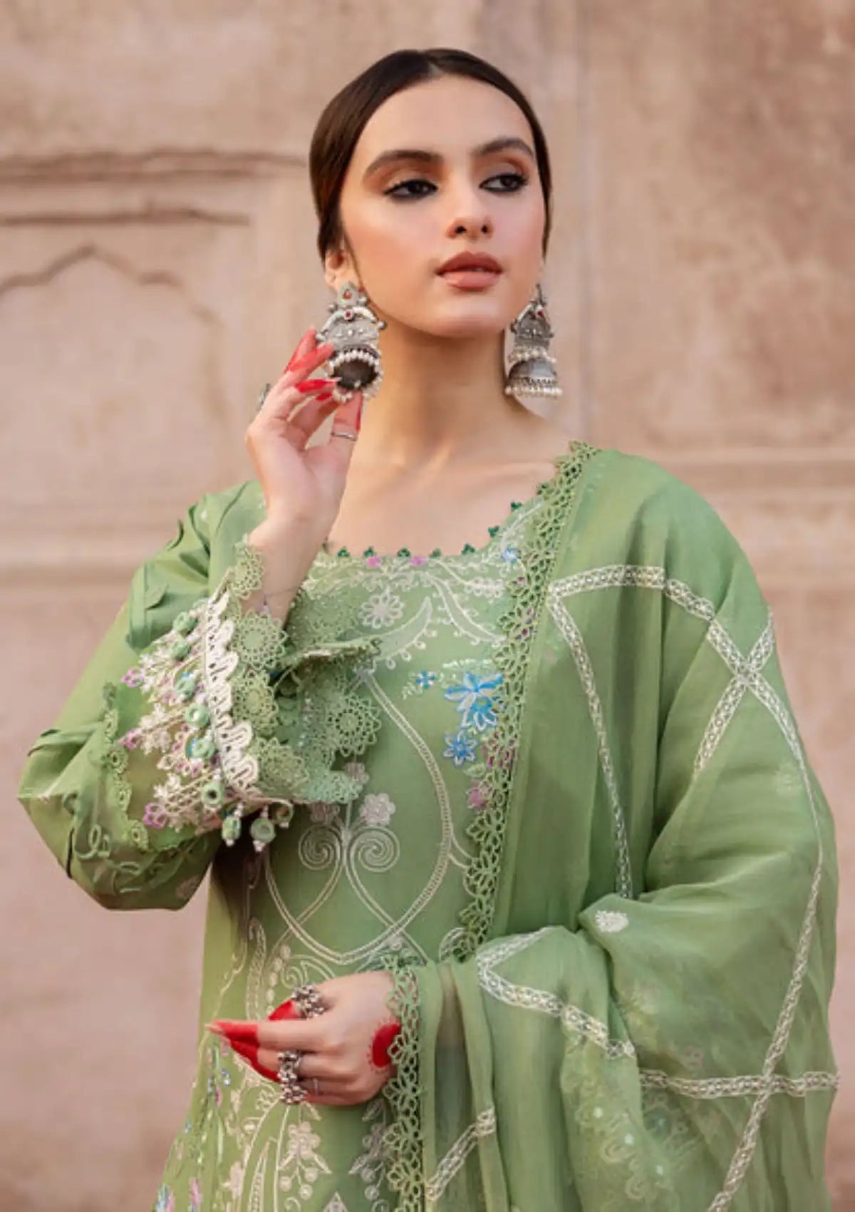 mohsin-saeed-fabrics-affordable-luxury-outfits-for-daily-formal-and-wedding-wear-This-product-is-from-parishay-mastani-luxury-lawn25-ma-11-is-available-on-Mohsin-saeed-fabrics-website.