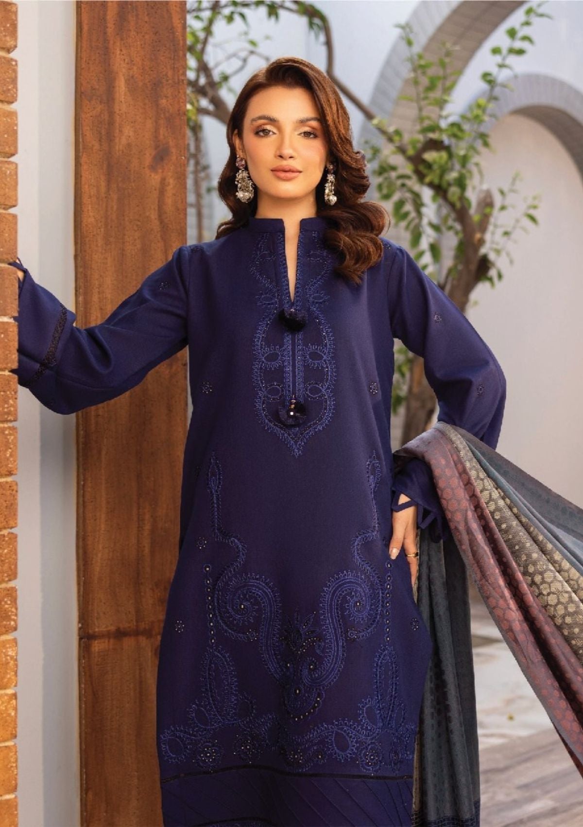Mahrosh Api Mahrosh By Panache'25 D-03 – Mohsin Saeed Fabrics