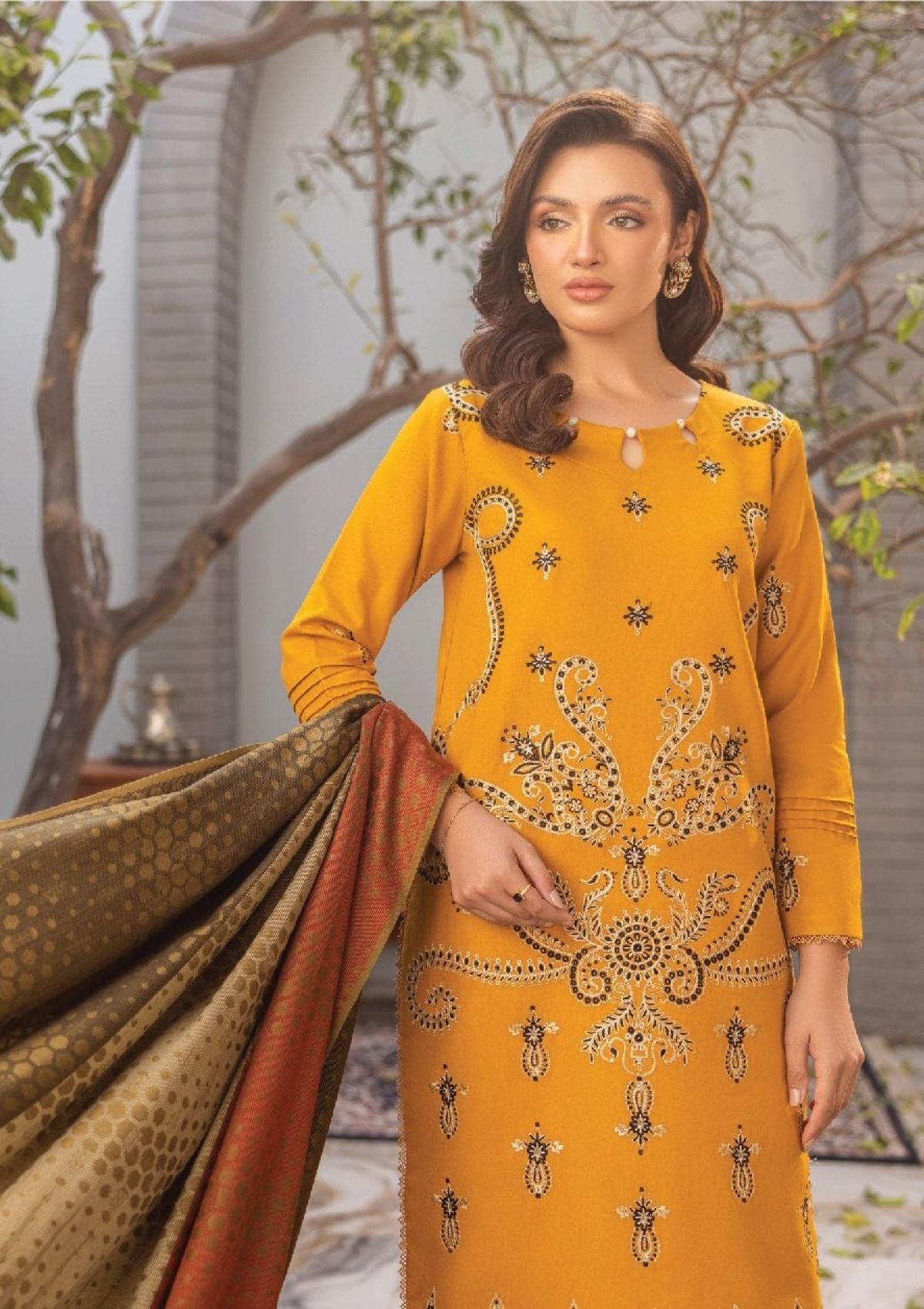 Mahrosh By Panache'25 D-04