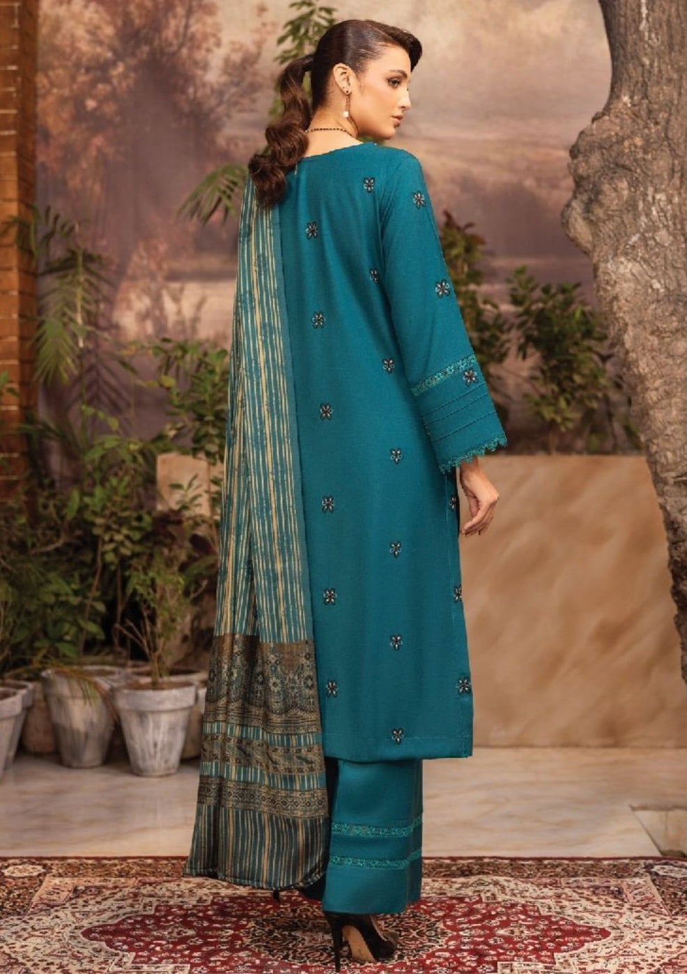 Mahrosh By Panache'25 D-05