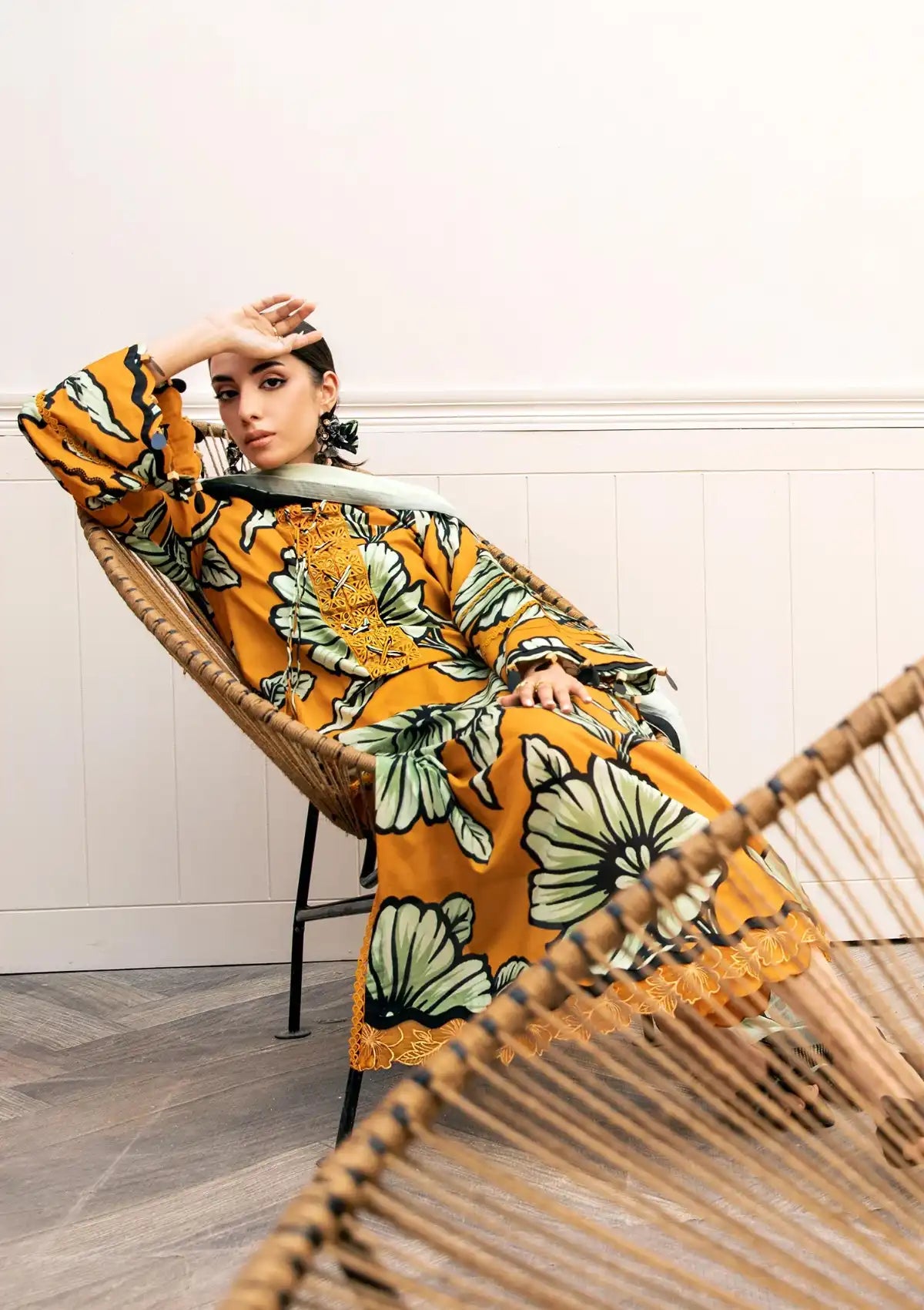 mohsin-saeed-fabrics-designer-daily-wear-formal-and-wedding-suits-within-budget-This-product-is-from-maria-b-m-basic-eid-lawn25-d-2a-is-available-on-Mohsin-saeed-fabrics-website.