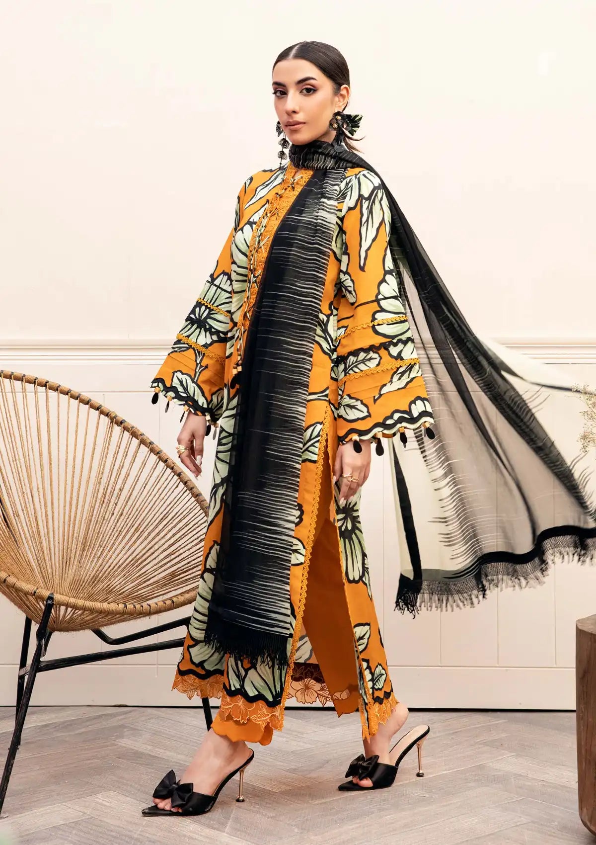 mohsin-saeed-fabrics-designer-daily-wear-formal-and-wedding-suits-within-budget-This-product-is-from-maria-b-m-basic-eid-lawn25-d-2a-is-available-on-Mohsin-saeed-fabrics-website.