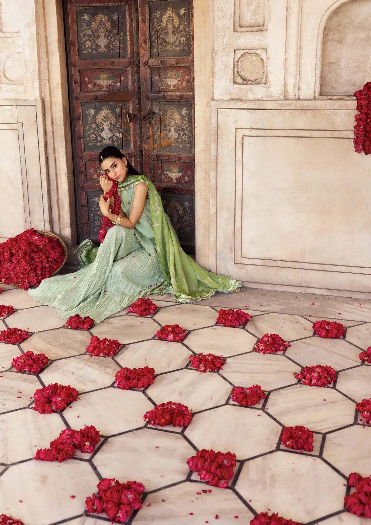 Maria.B M.Basics Festive'25 MB-801