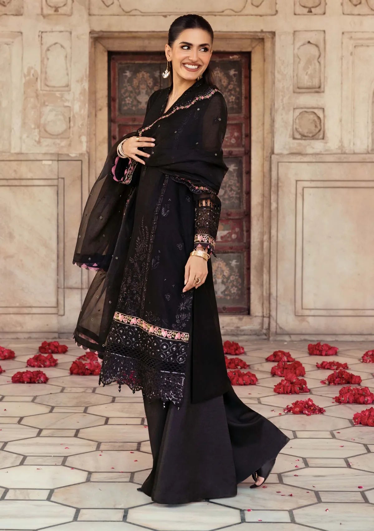 Maria.B M.Basics Festive'25 MB-806