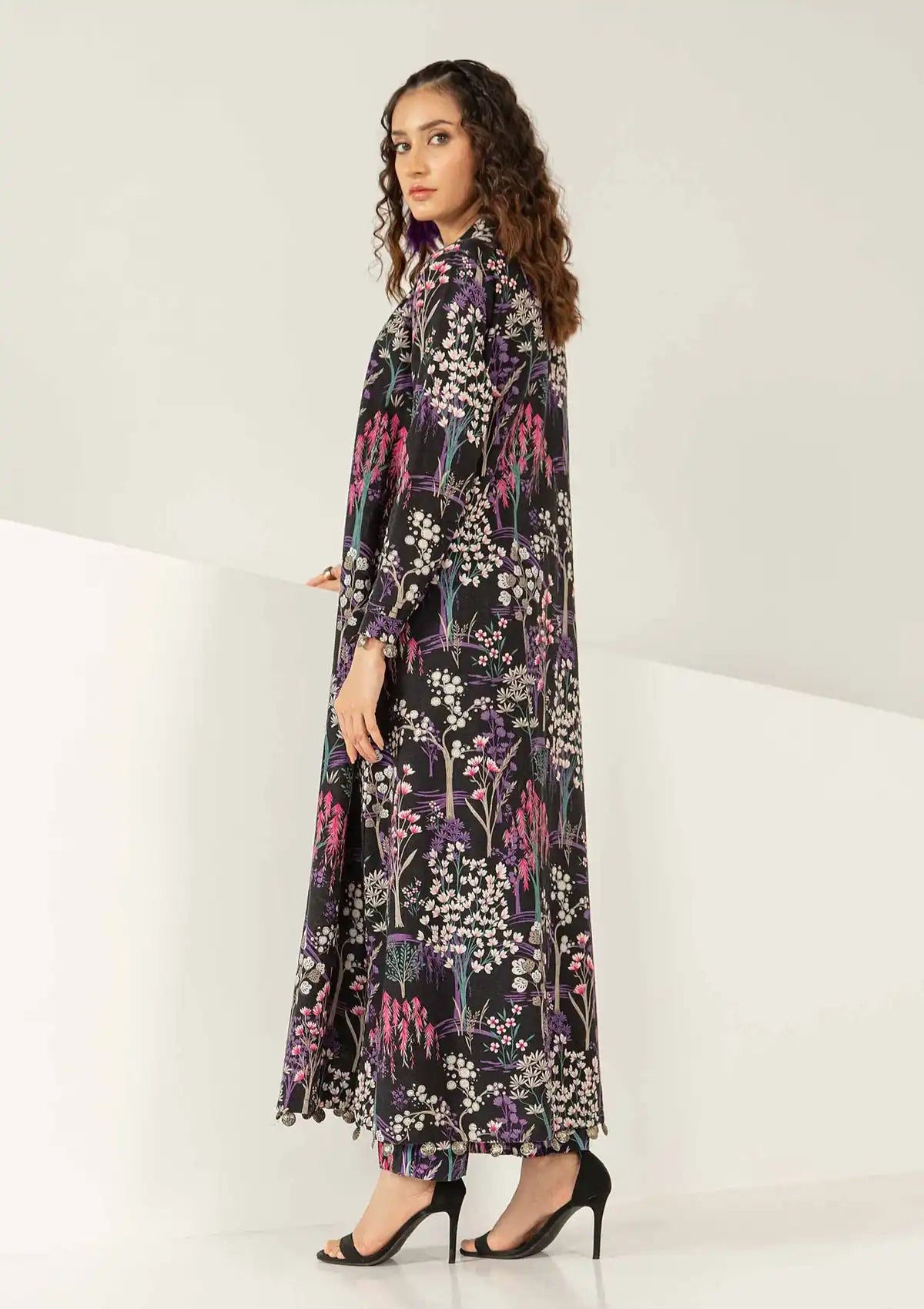 Maria.B M Basics Winter‘23 D-05-B - Mohsin Saeed Fabrics