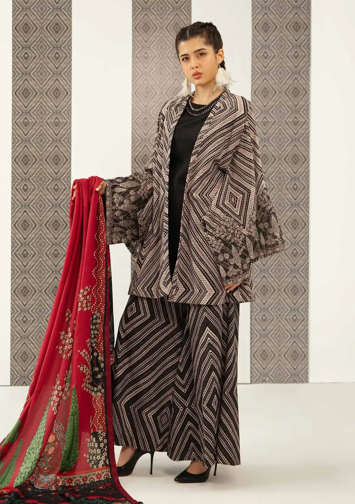 Maria.B M Basics Winter‘23 D-08-A - Mohsin Saeed Fabrics